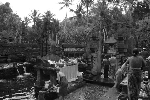 recorrer bali con guia en español en coche desde ubud
