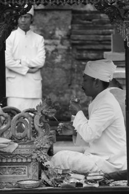 recorrer bali con guia en español en coche desde ubud