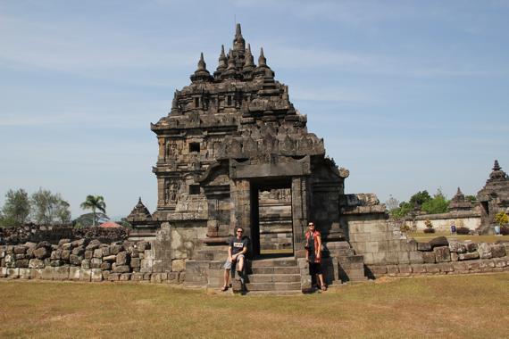 los templos de prambanan en indonesia