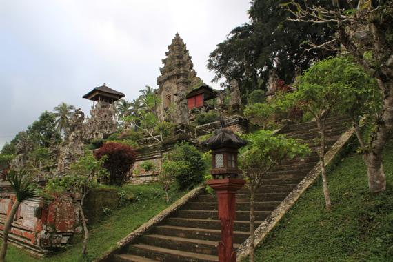 bali en un viaje a indonesia