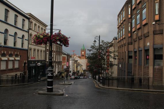 murales de derry en irlanda del norte
