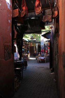 zoco de marrakech en un viaje a marruecos