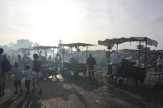 plaza jamaa el fna en marrakech