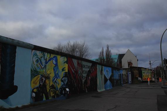 east side gallery en el muro berlin