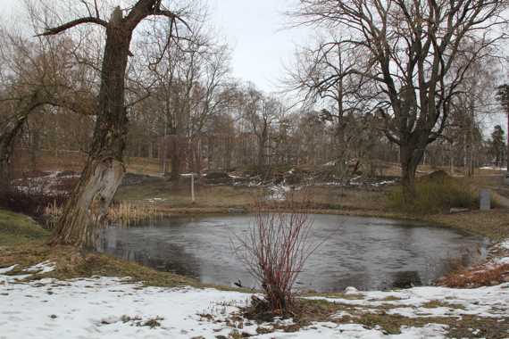 monumento de sibelius de helsinki en finlandia