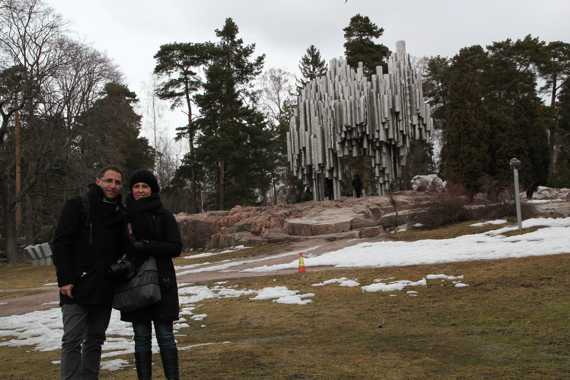 monumento de sibelius de helsinki en finlandia