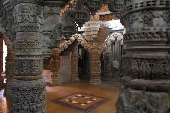 templos jainis en jaisalmer