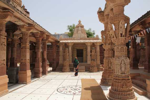 templos de osiyan en india