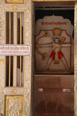templos de osiyan en india