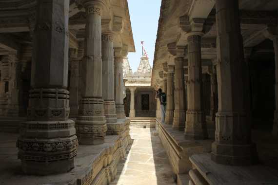 ranakpur en un viaje a india