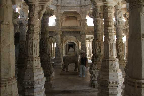 templos de ranakpur en norte de india