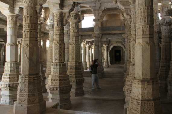 templos de ranakpur en norte de india