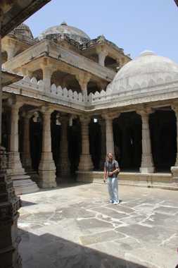 templos de ranakpur en norte de india