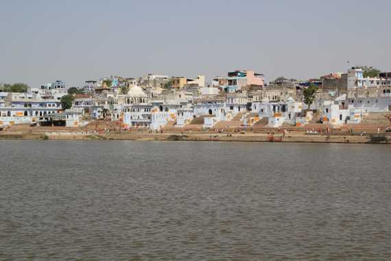 lago sagrado de pushkar en un viaje a india