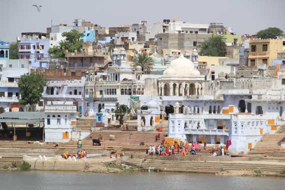 lago sagrado de pushkar en un viaje a india