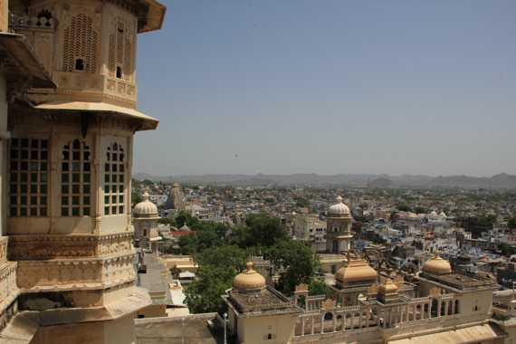 palacio del lago en udaipur