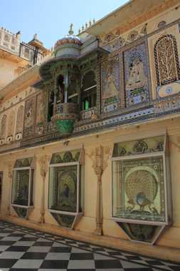 palacio del lago en udaipur