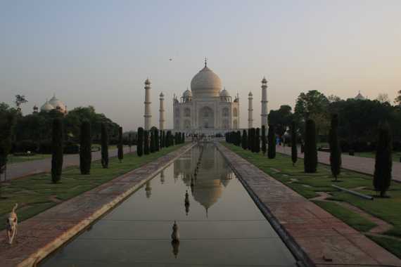 amanecer en el taj mahal en agra