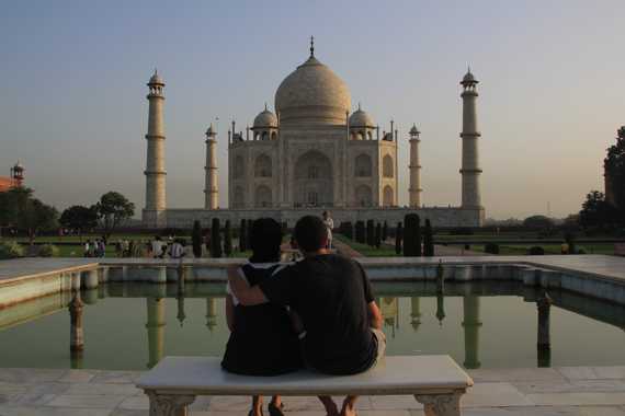fuerte rojo de agra en un viaje a india