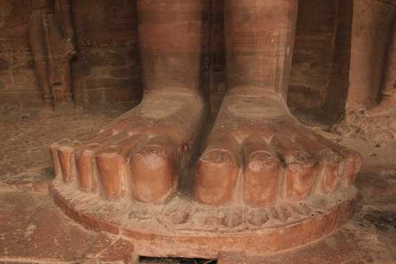 esculturas en el fuerte de gwalior en india