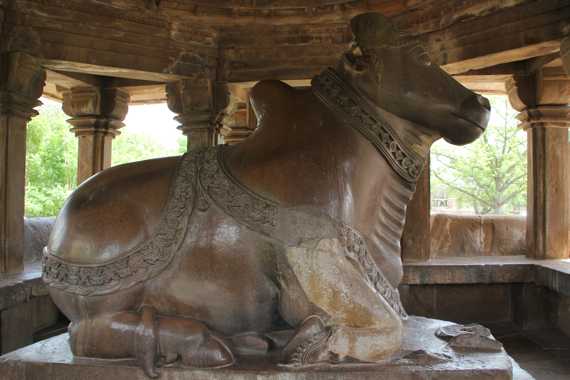 esculturas eroticas en los templos de khajuraho en india