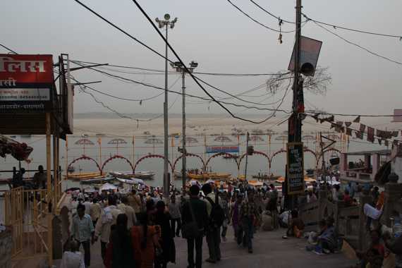 tren nocturno de khajuraho a varanasi