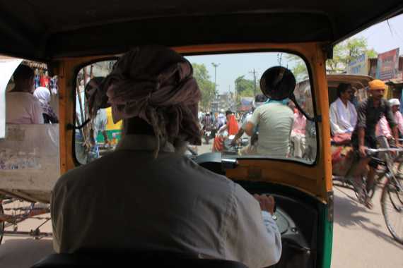 varanasi en un viaje a india