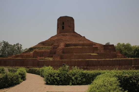 sarnath en los alrededores de varanasi