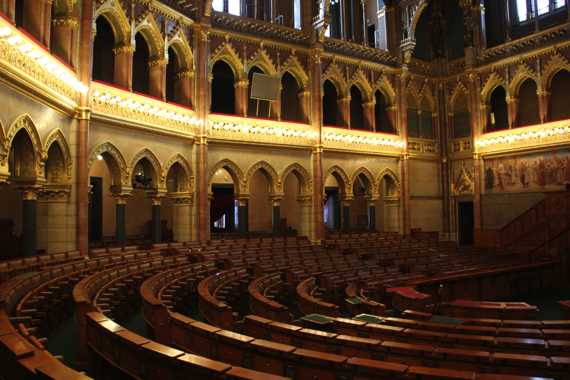parlamento de budapest en un viaje a hungria