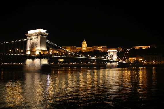puente de las cadenas de budapest