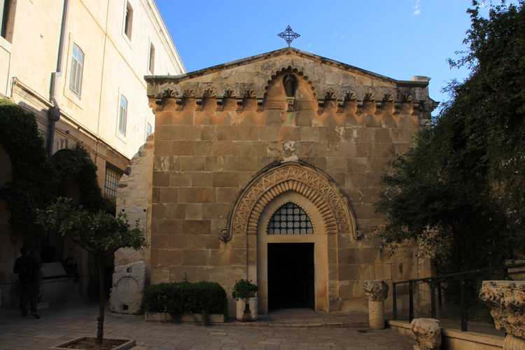 via dolorosa hasta el santo sepulcro en jerusalen via dolorosa hasta el santo sepulcro en jerusalen