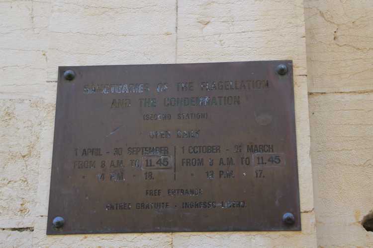 via dolorosa hasta el santo sepulcro en jerusalen via dolorosa hasta el santo sepulcro en jerusalen