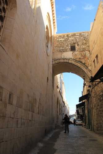 via dolorosa hasta el santo sepulcro en jerusalen via dolorosa hasta el santo sepulcro en jerusalen