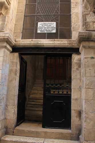 via dolorosa hasta el santo sepulcro en jerusalen via dolorosa hasta el santo sepulcro en jerusalen