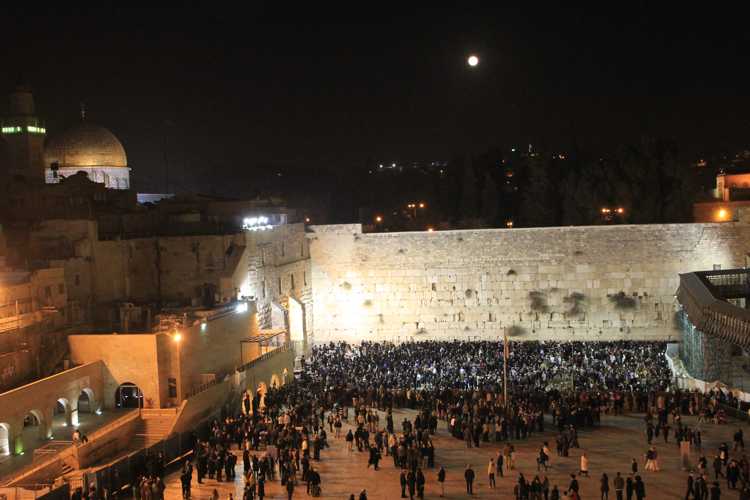 sabbath en el muro de las lamentaciones de jerusalen sabbath en el muro de las lamentaciones de jerusalen