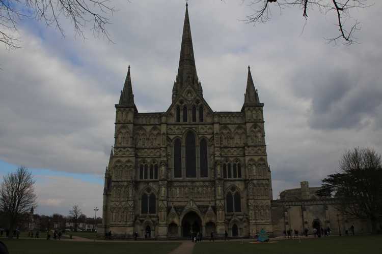 catedral de salisbury en inglaterra catedral de salisbury en inglaterra