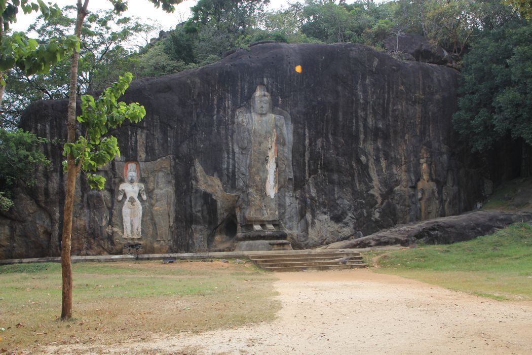 templo buduruwagala templo buduruwagala