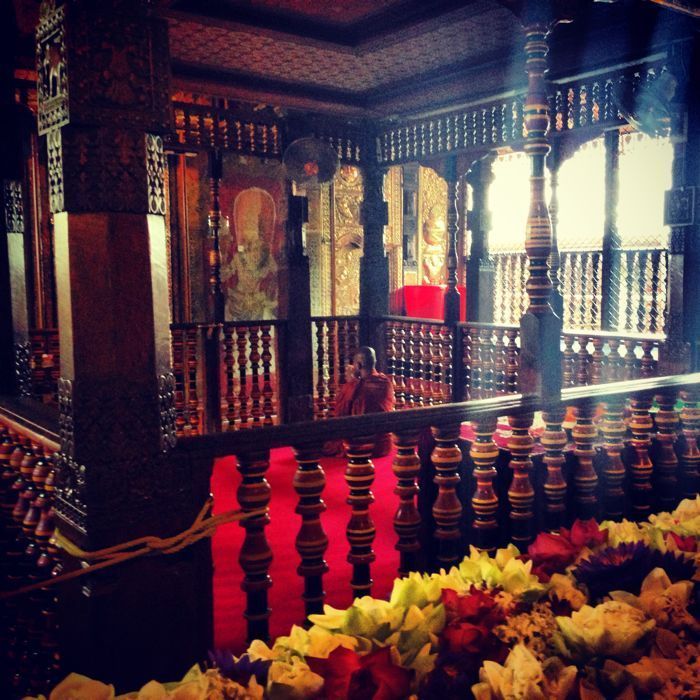 templo del diente de buda en kandy templo del diente de buda en kandy