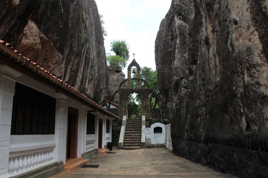 aluvihara aluvihara
