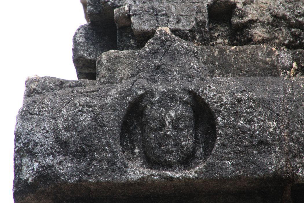 nalanda gegide nalanda gegide