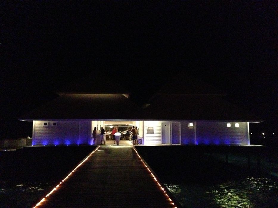 restaurante sobre el agua del diamonds thudufushi restaurante sobre el agua del diamonds thudufushi