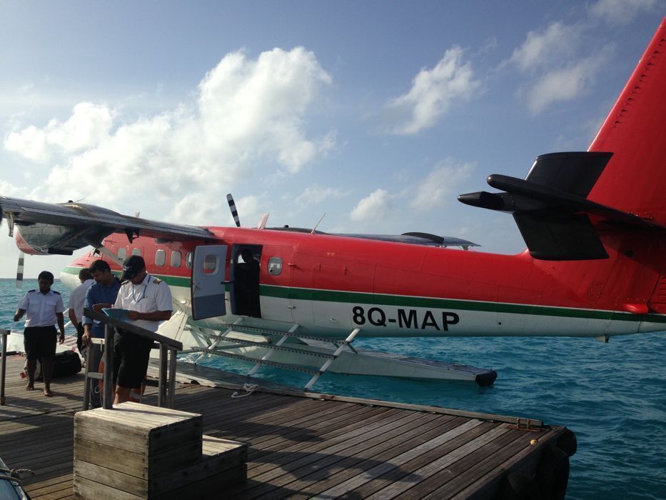 hidroavion del diamonds thudufushi a male hidroavion del diamonds thudufushi a male