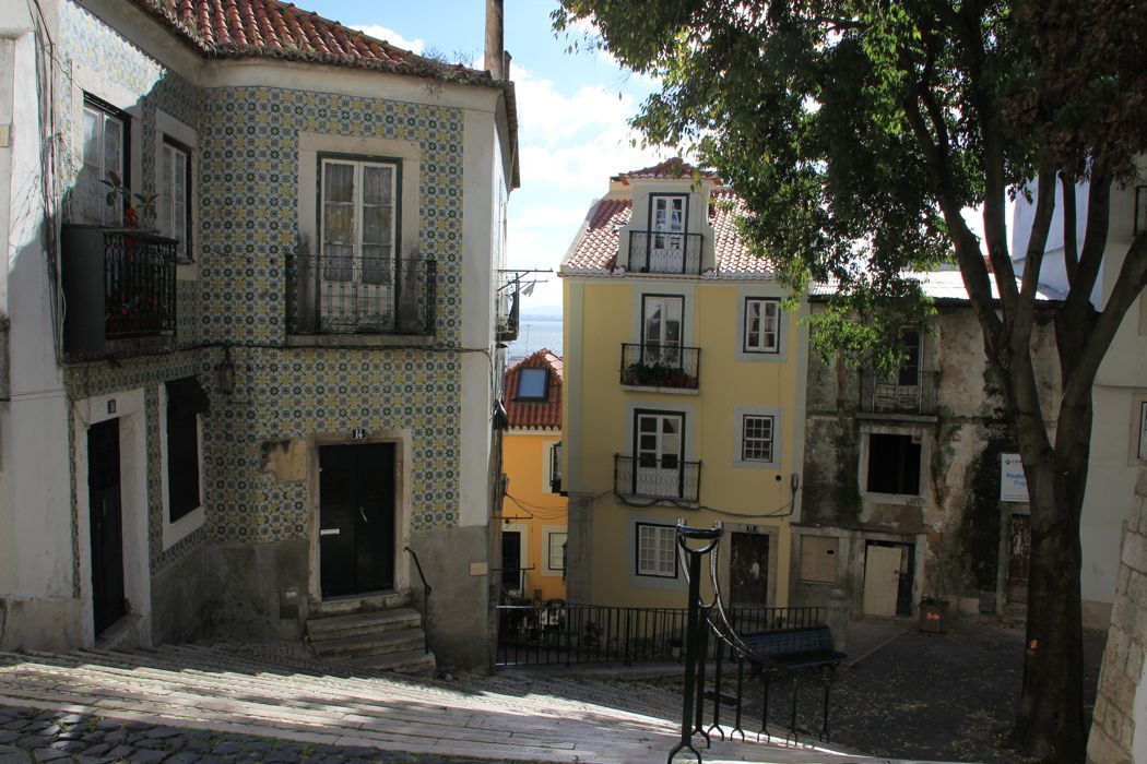 alfama alfama