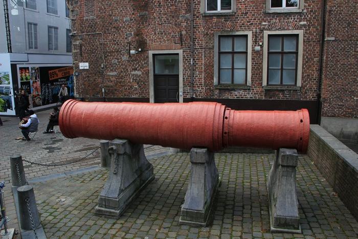 dulle griet dulle griet