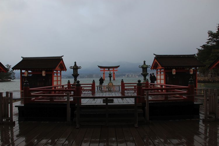 santuario itsukushima santuario itsukushima
