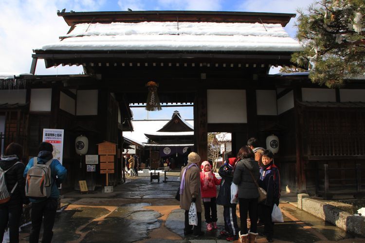 templo takayama jhinya