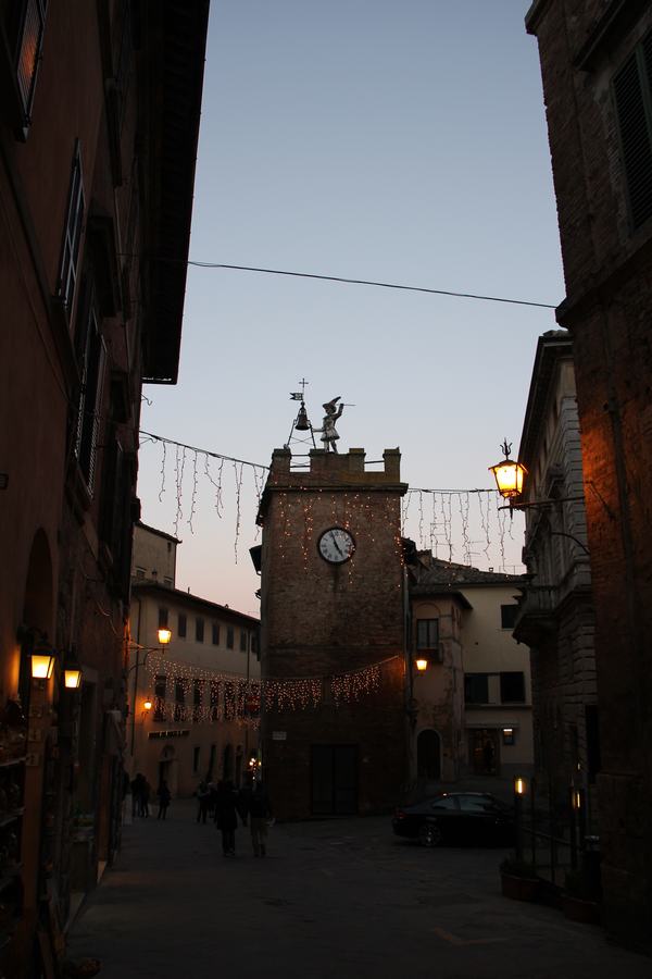 montepulciano en un viaje a la toscana montepulciano en un viaje a la toscana