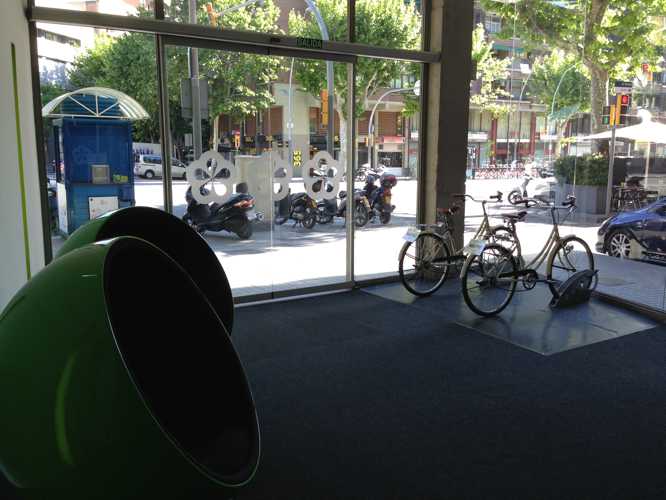 escapada a barcelona alojándonos en melon district