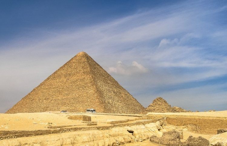 Pirámides de Egipto, una de las maravillas que incluimos en la guía de Egipto