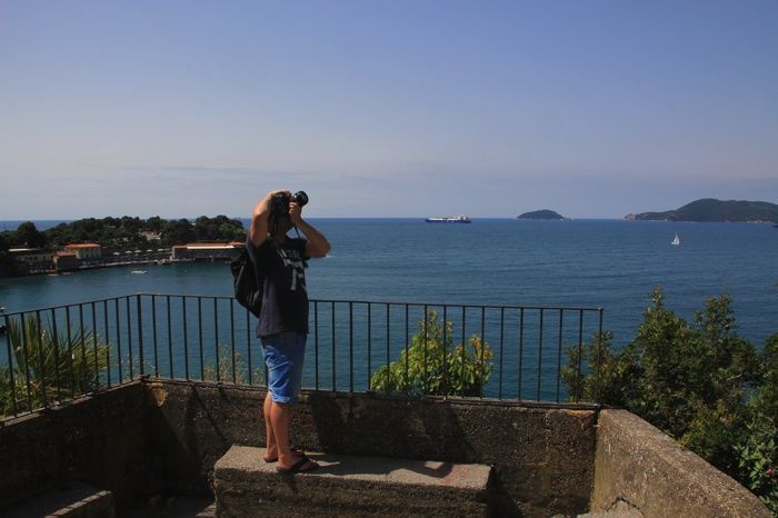 Vistas del Golfo de los Poetas y Portovenere al fondo